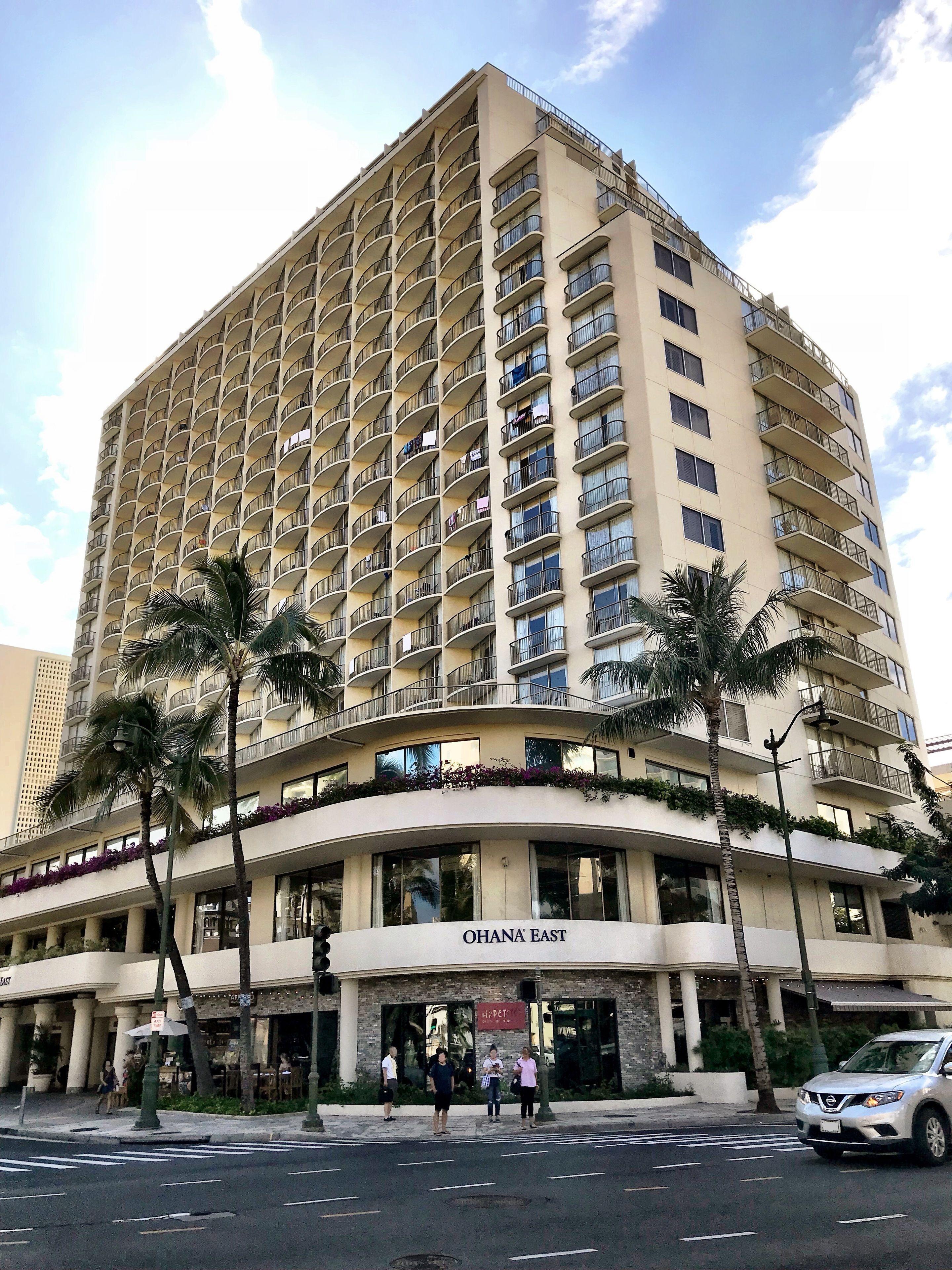 OUTRIGGER WAIKIKI PARADISE HOTEL HONOLULU - BOOK 4-STAR